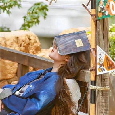 发布会现场实拍：星二代学历造假，学校展开调查